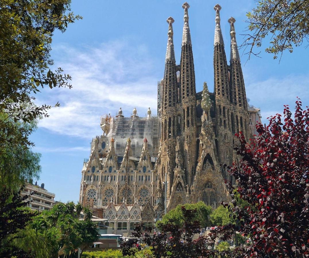 Felip - Spacious And Quiet Apartments Barcelona Exterior photo