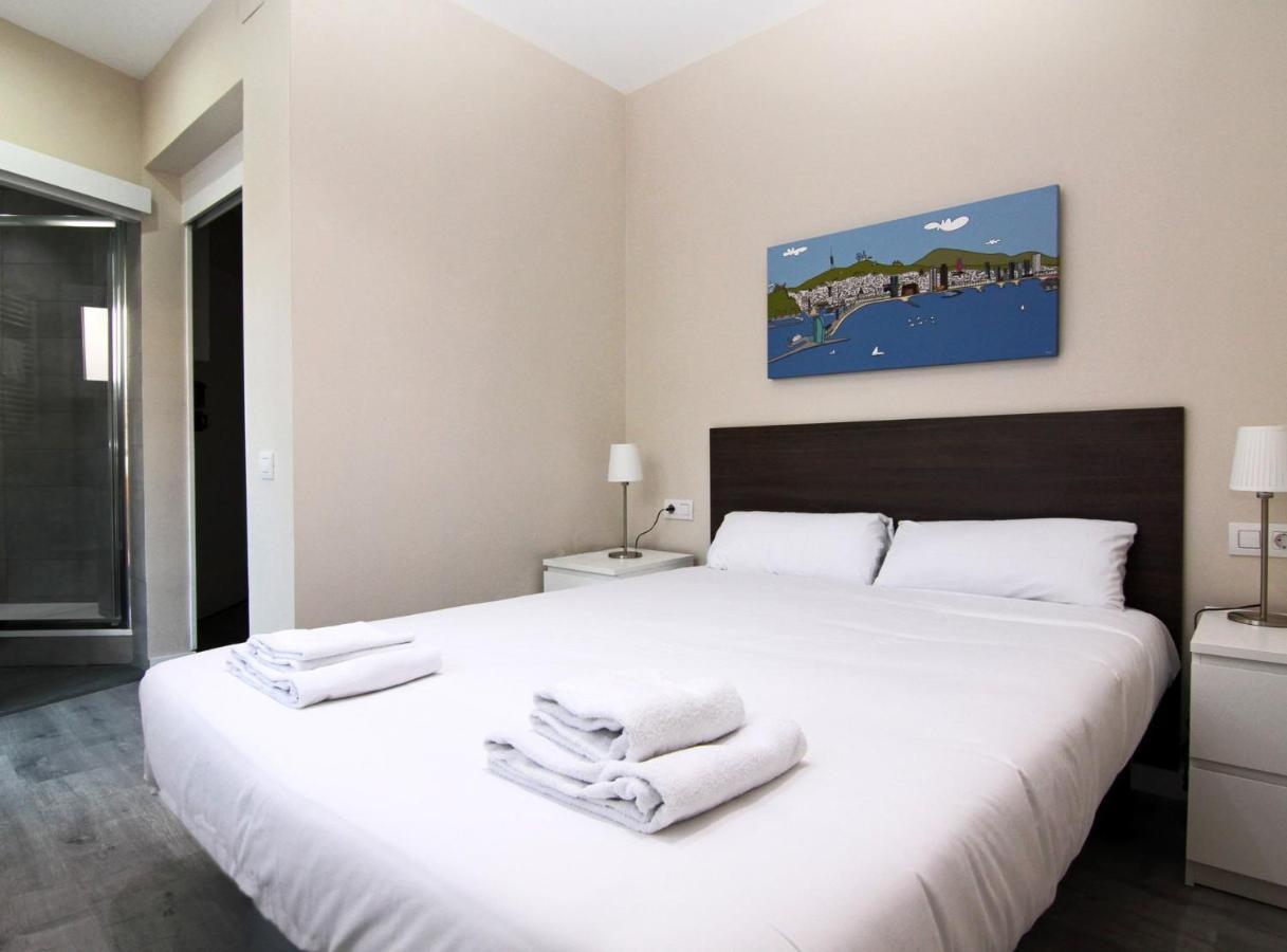 Felip - Spacious And Quiet Apartments Barcelona Exterior photo